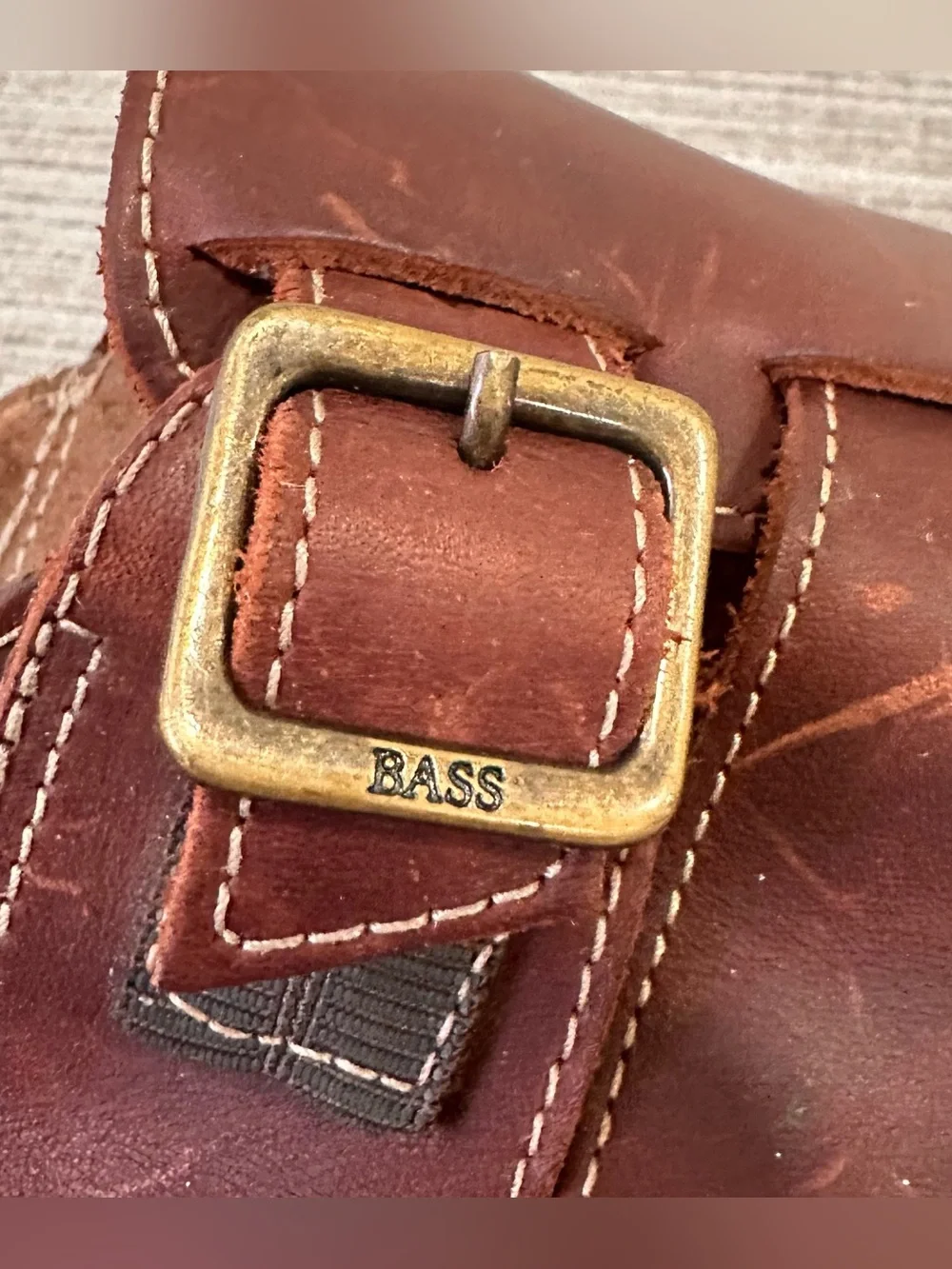 Bass boys brown